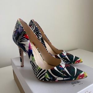 Jessica Simpson Heels